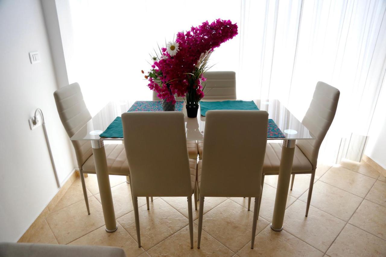 Sea La Vie Apartments Саранде Екстериор снимка