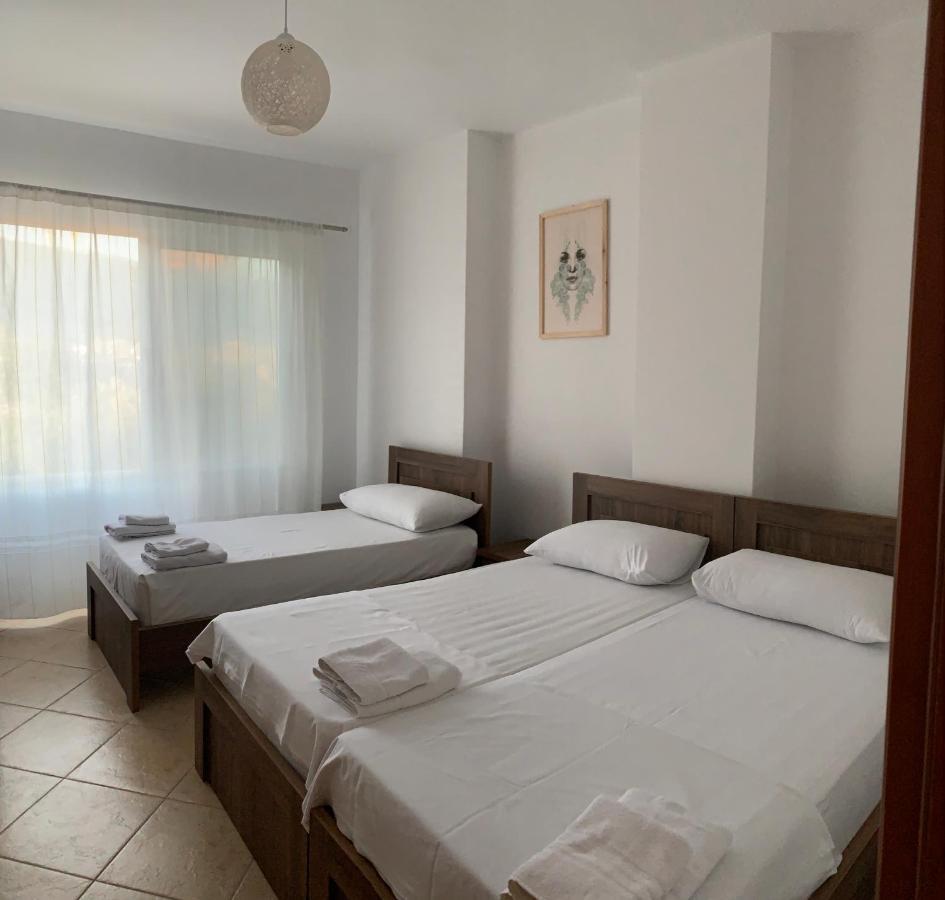 Sea La Vie Apartments Саранде Екстериор снимка