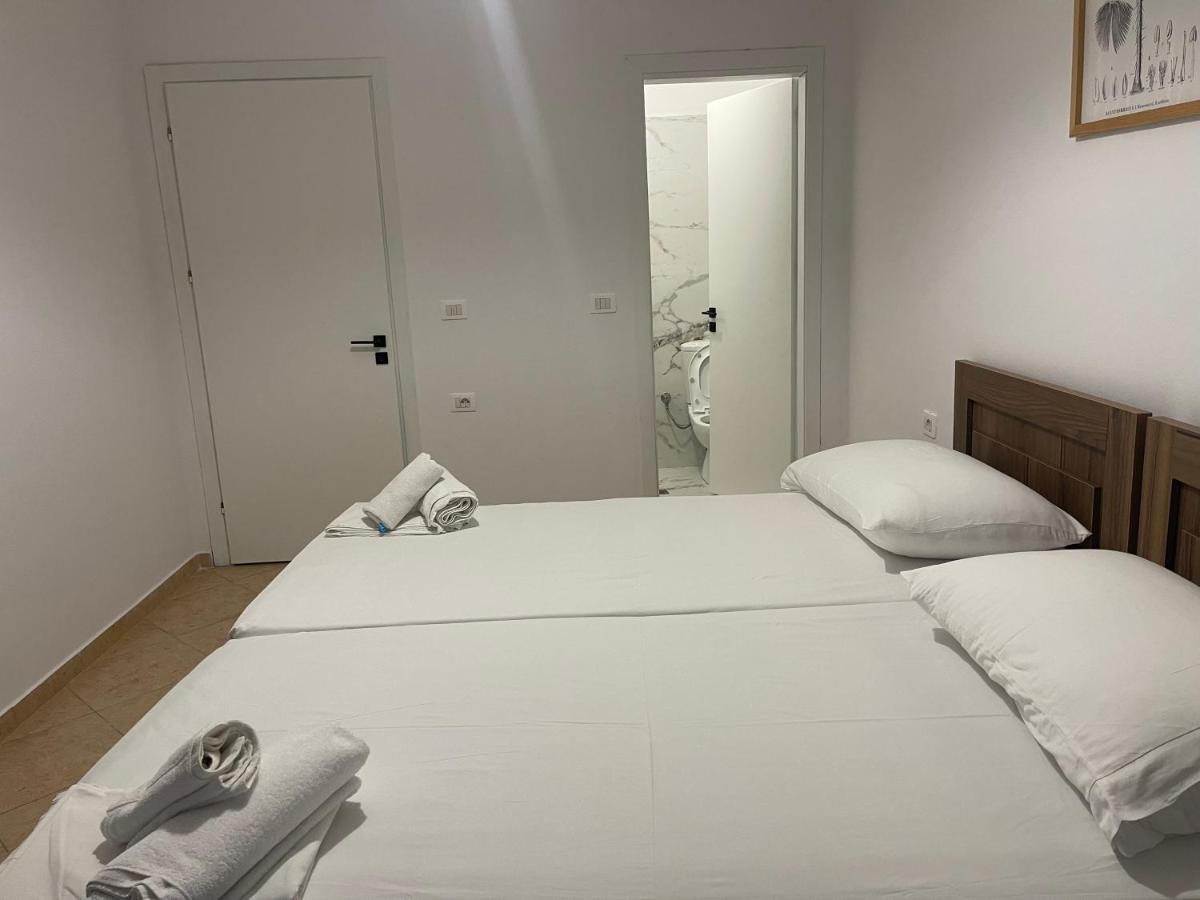 Sea La Vie Apartments Саранде Екстериор снимка